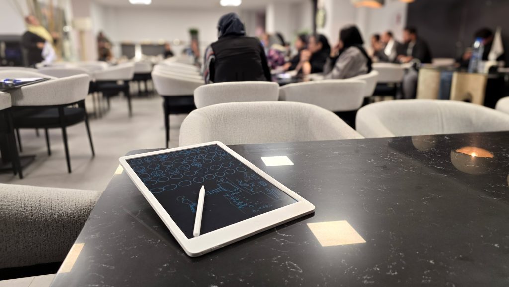 تصویری از جلسه دوم تیم تایم پیشتاز سیمرغ